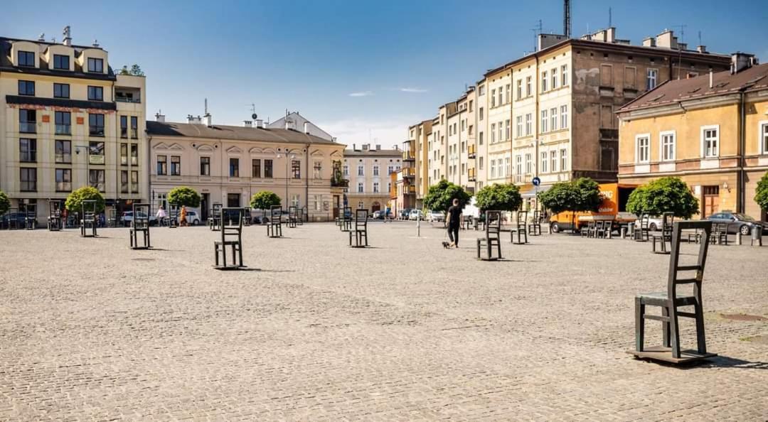 Old Town Premium Apartment - Ghetto Heroes Square View Красков Екстериор снимка