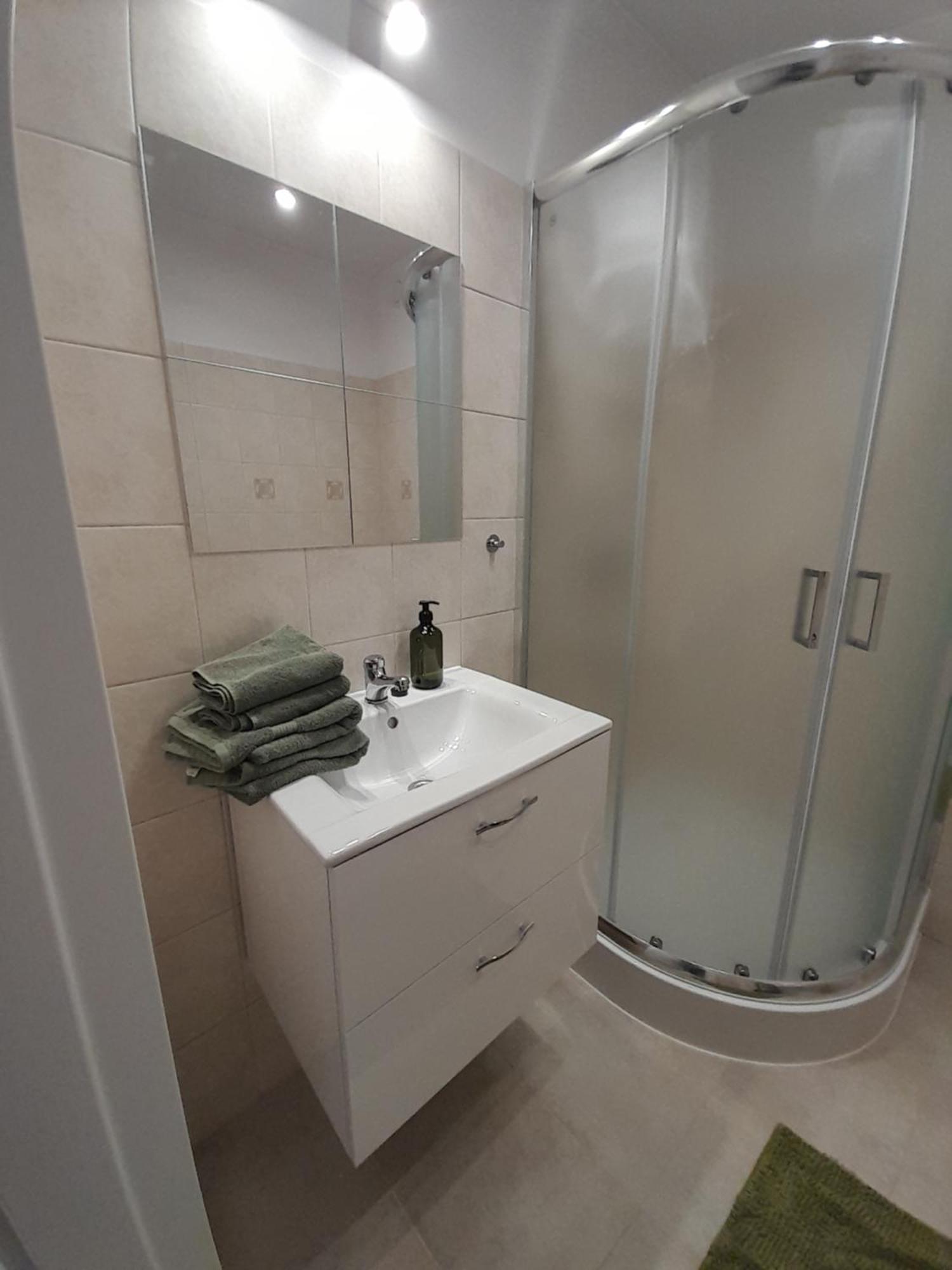 Old Town Premium Apartment - Ghetto Heroes Square View Красков Екстериор снимка